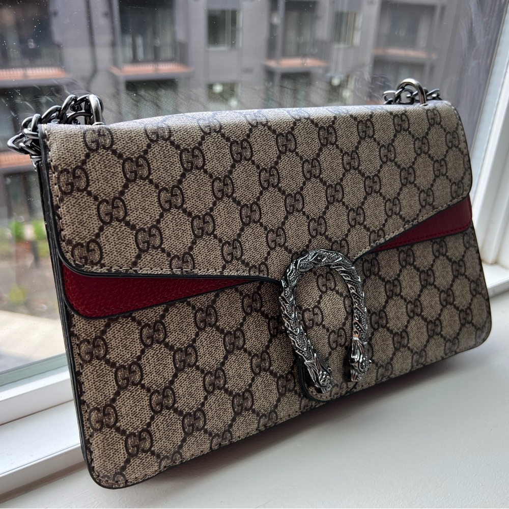 Gucci Beige and Red Shoulder Bag